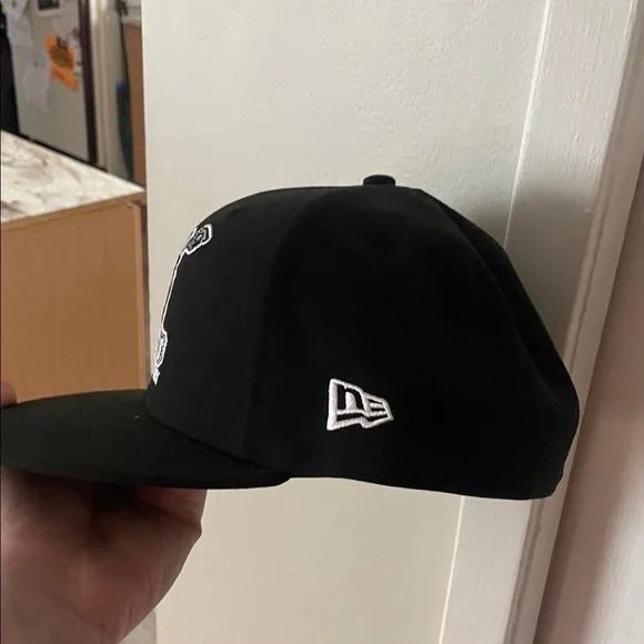 Calgary Roughnecks 59Fifty - Picture 2 of 3